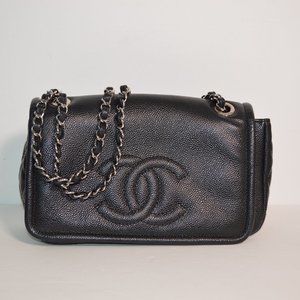 SOLD 🎈Chanel crossbody